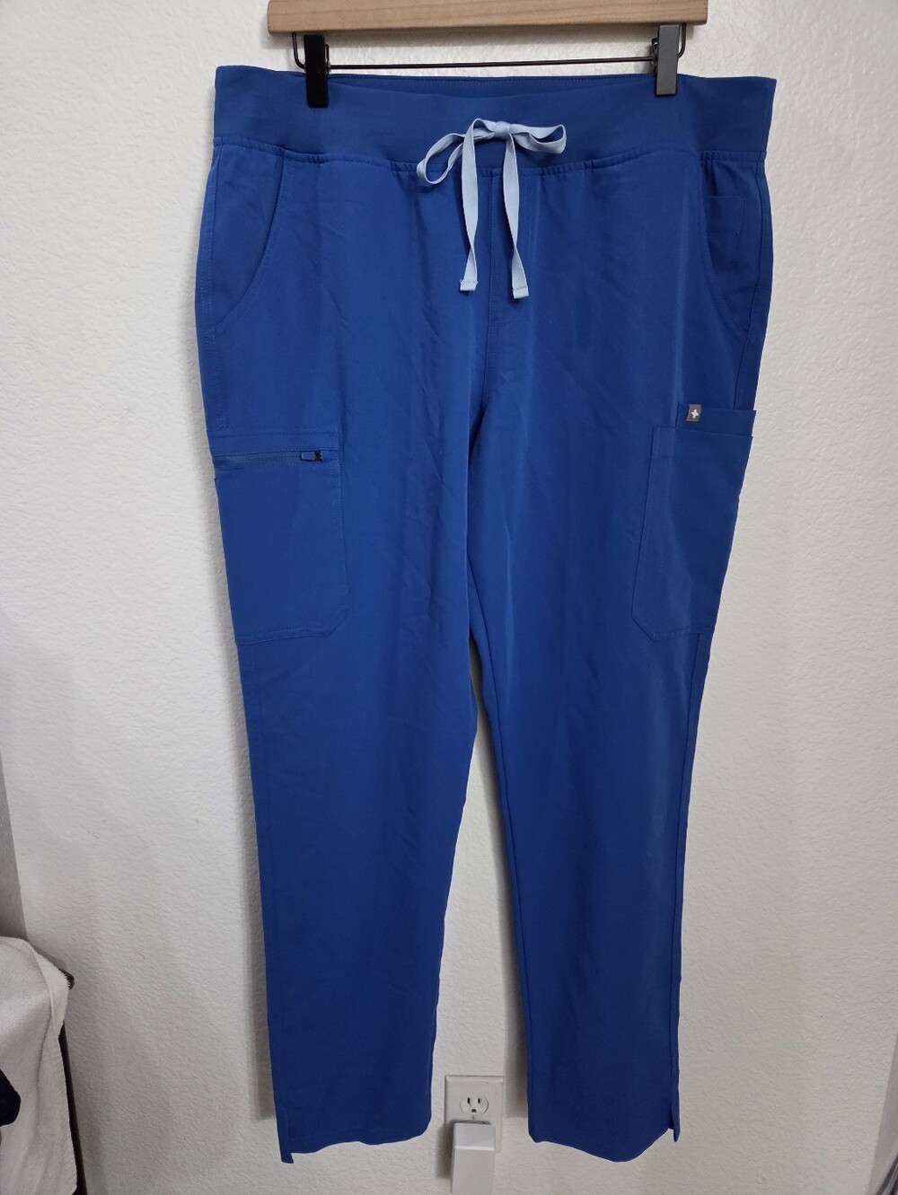 FIGS Yola Yoga Scrub Pants Women's Size Xlarge Tall Royal Blue
